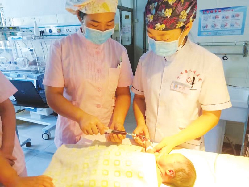 贵德县妇婴监护型护送